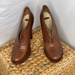 UGG Australia Jamison Women's Brown Leather Ankle Bootie Boots Size 11